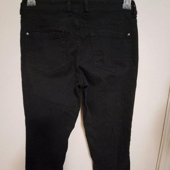 Faded Glory Capri's - Picture 10 of 13